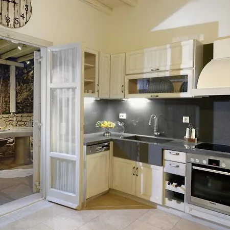 Villa Mon Reve With Private Jacuzzi 